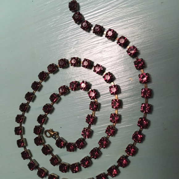 Deep Purple Rhinestones Necklace - Picture 6 of 8